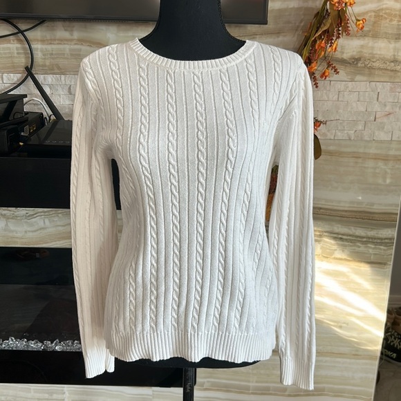 IZOD cableknit sweater size medium‎ - Picture 1 of 9